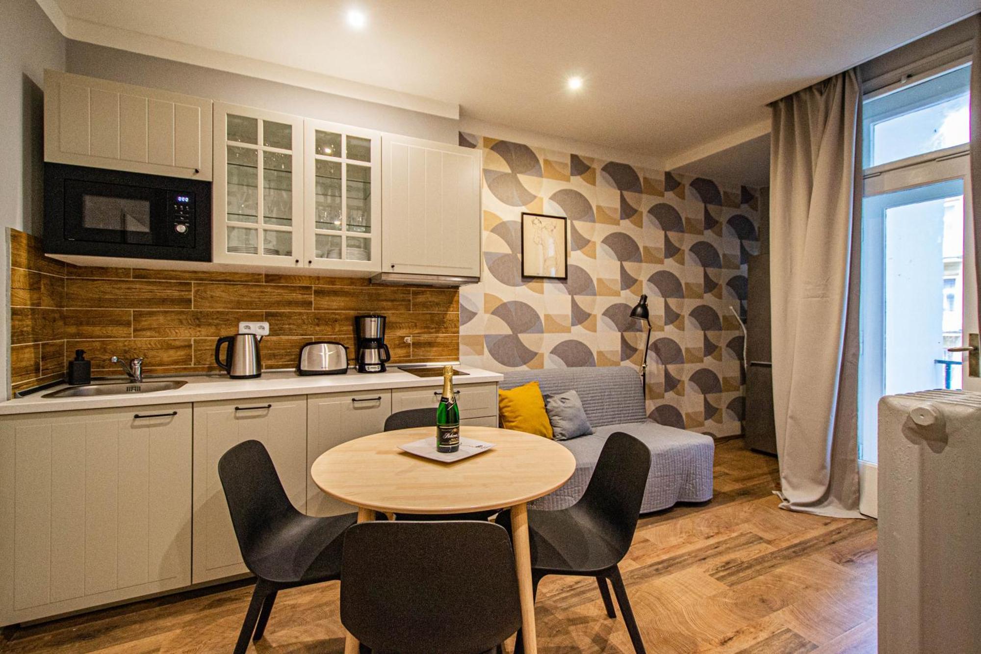 Cozy Studio In The Main City Center Prag Eksteriør billede